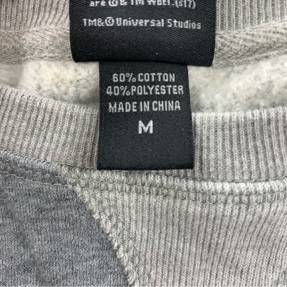 Harry Potter Hufflepuff House Sweatshirt and Socks Bundle - Picture 5 of 8